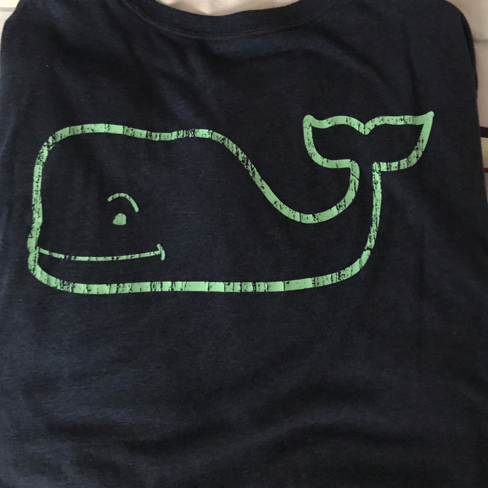 Men’s vineyard vines long sleeve shirt